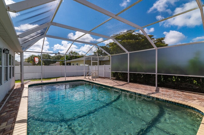 property at 2130 Pinehurst St