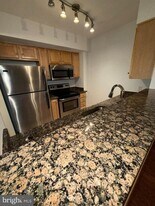 1024 N Utah St in Arlington, VA - Building Photo