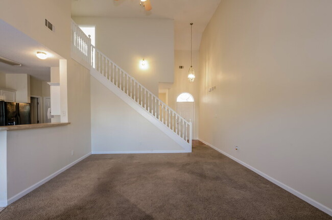 10076 Sutton Ridge Ln in Cordova, TN - Building Photo - Building Photo