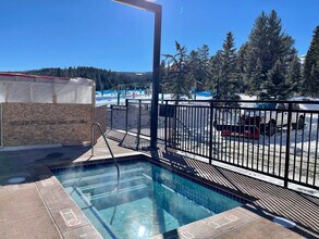 535 South Park Avenue in Breckenridge, CO - Building Photo - Building Photo