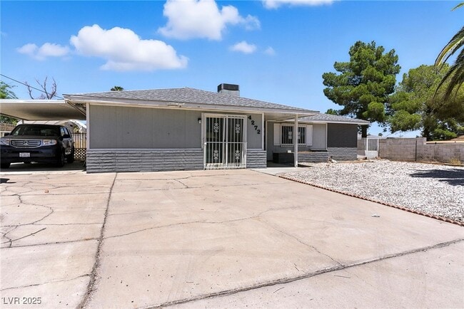 4272 E Russell Rd in Las Vegas, NV - Building Photo - Building Photo