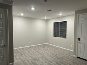 7824 S Bonanza Park Dr in Tucson, AZ - Building Photo - Building Photo