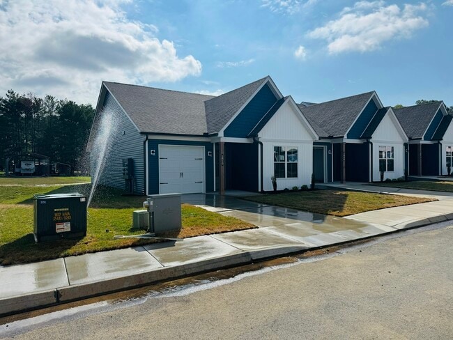 property at 1925 Andes Rd
