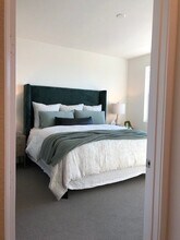 10482 San Diego Mission Rd in San Diego, CA - Building Photo - Building Photo