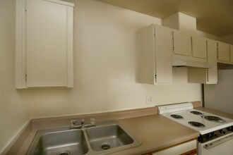 Casa De Flores in Phoenix, AZ - Building Photo - Interior Photo