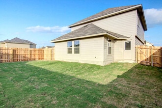10703 Goose Way in San Antonio, TX - Building Photo - Building Photo