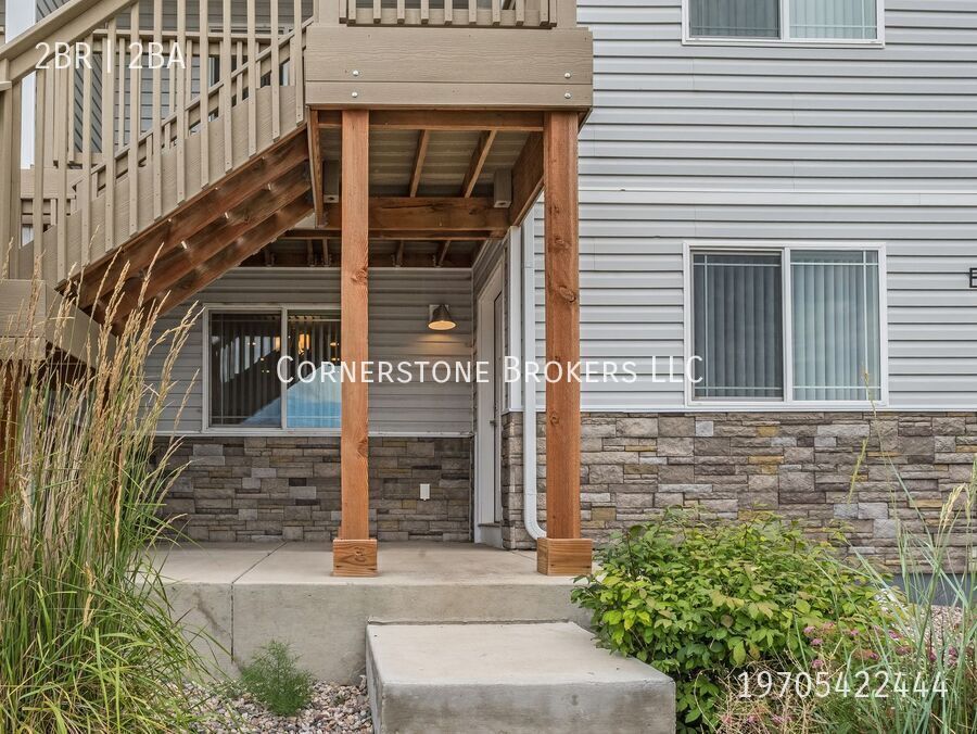 112 Parkview Ct in Wiggins, CO - Building Photo