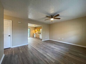 20 Brookdale Rd in Asheville, NC - Building Photo - Building Photo