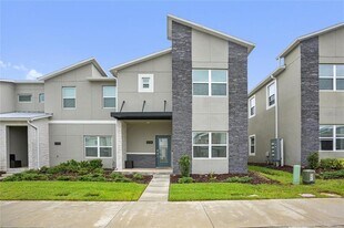 1236 Challenge Dr in Davenport, FL - Building Photo