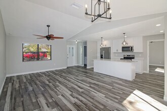 161 Auster Rd in Venice, FL - Building Photo - Building Photo