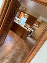 5124 N 106th St in Milwaukee, WI - Foto de edificio - Building Photo