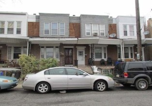 420 W Ruscomb St in Philadelphia, PA - Building Photo - Building Photo