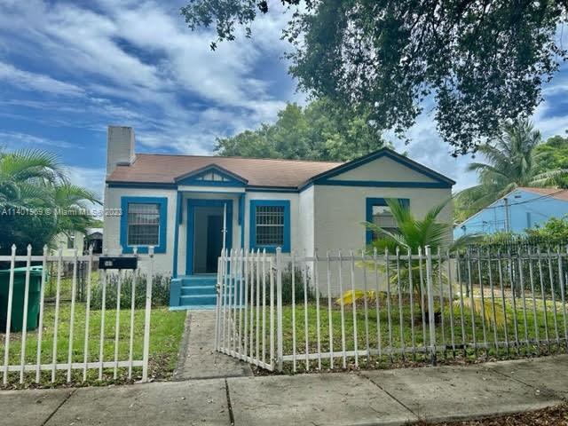 property at 569 NW 42nd St