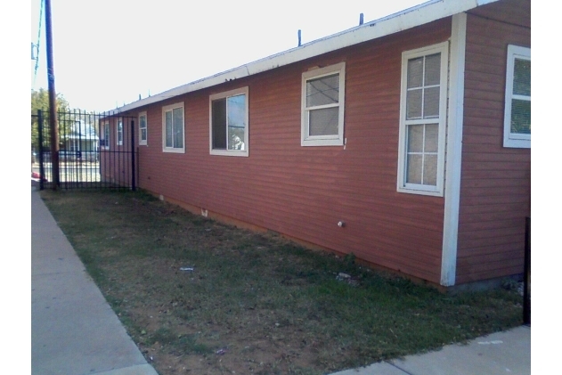 110 Waco Ave in Lubbock, TX - Building Photo - Building Photo