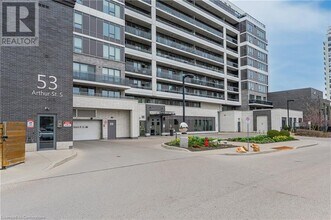 53 Arthur St S in Guelph, ON - Building Photo - Building Photo