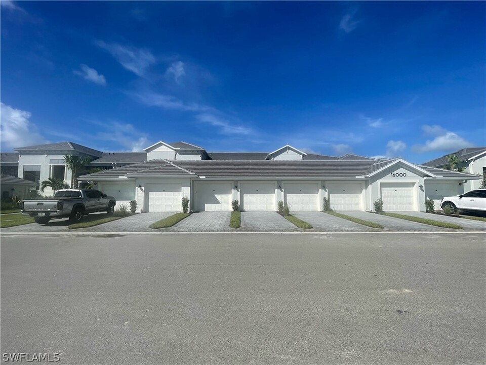 16000 Grassland Ln in Punta Gorda, FL - Building Photo