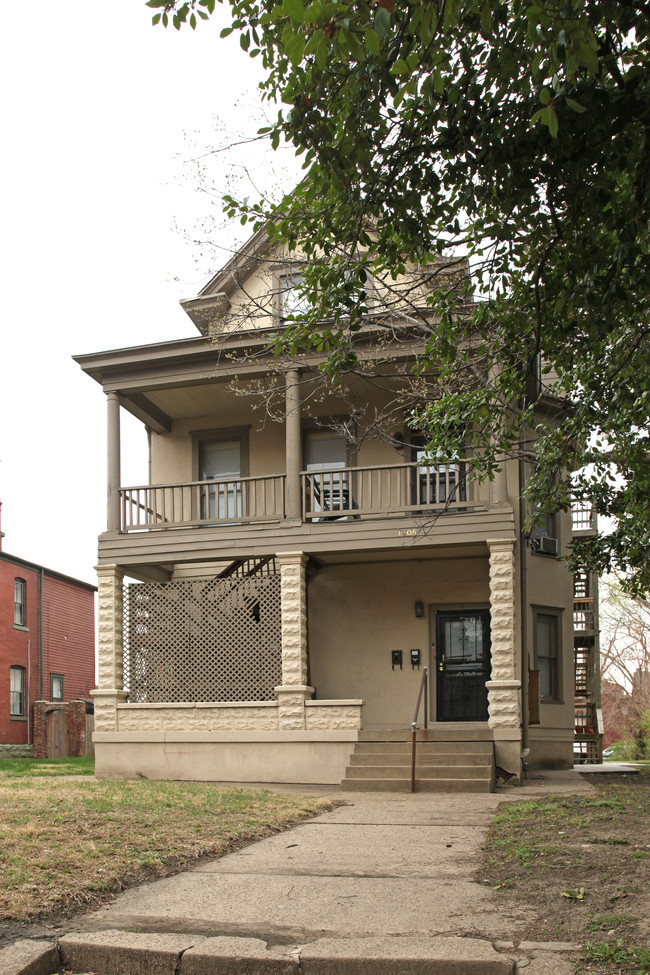 1406 S 1st St in Louisville, KY - Foto de edificio - Building Photo