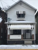 1860 Main St in Allenport, PA - Building Photo