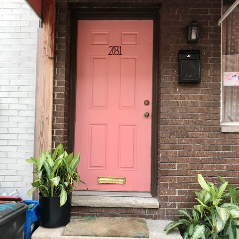 2031 Tulip St in Philadelphia, PA - Building Photo