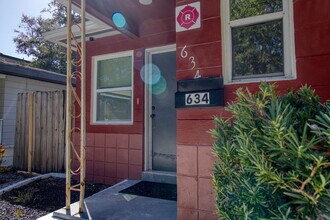 634 15th Ave S, Unit 634 in St. Petersburg, FL - Building Photo - Building Photo