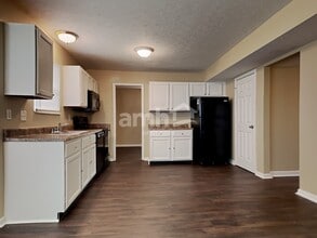 6239 Kelsey Dr in Indianapolis, IN - Building Photo - Building Photo