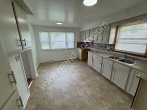 3934 Webster St in Fort Wayne, IN - Building Photo - Building Photo