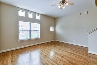 11315 S Main St in Houston, TX - Building Photo - Building Photo