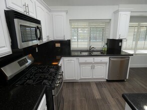 632 Amber Ln in Santa Maria, CA - Building Photo - Building Photo