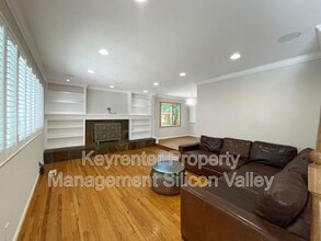958 Cherry Ave in San Jose, CA - Building Photo - Building Photo