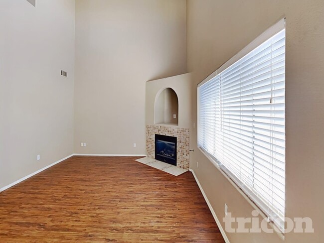 2023 Betty Davis St, Unit 12312 in Las Vegas, NV - Building Photo - Building Photo