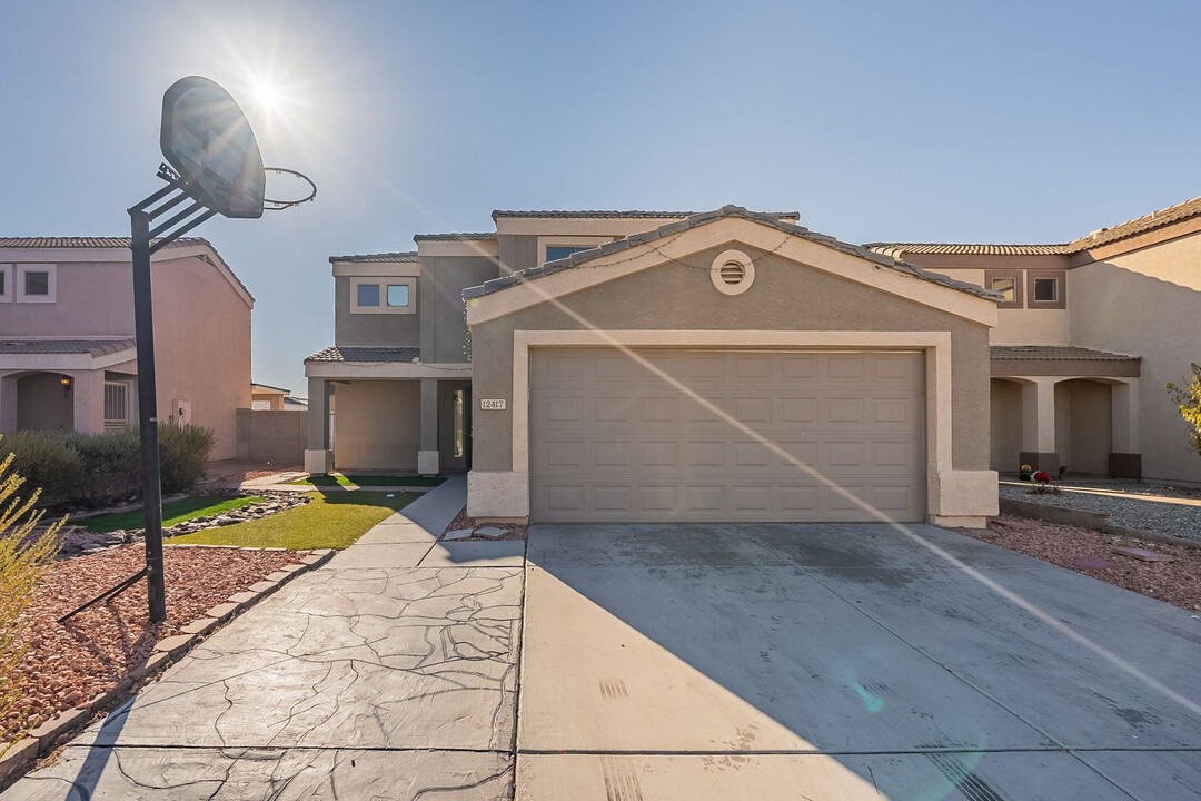 12417 W Sweetwater Ave in El Mirage, AZ - Building Photo