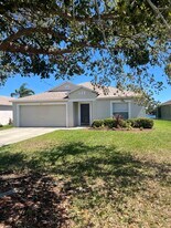 833 Lake George Dr in Melbourne, FL - Building Photo