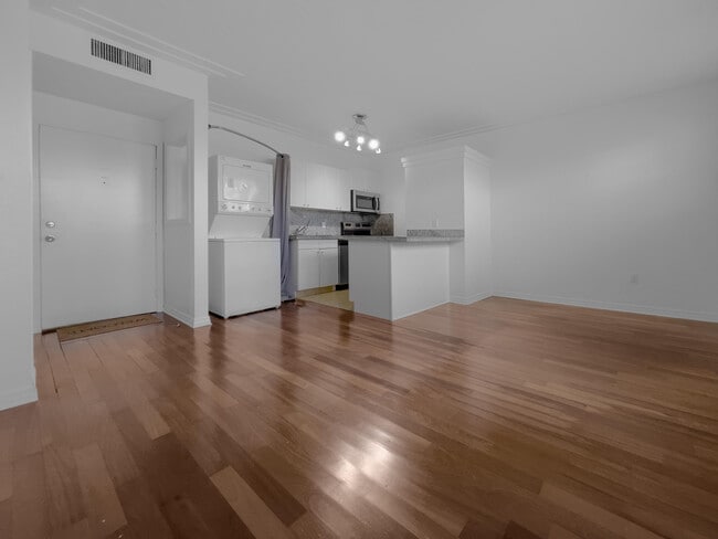 1027 Pennsylvania Ave in Miami Beach, FL - Building Photo - Building Photo