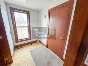 101 W Wisconsin St in Tripp, SD - Building Photo - Building Photo