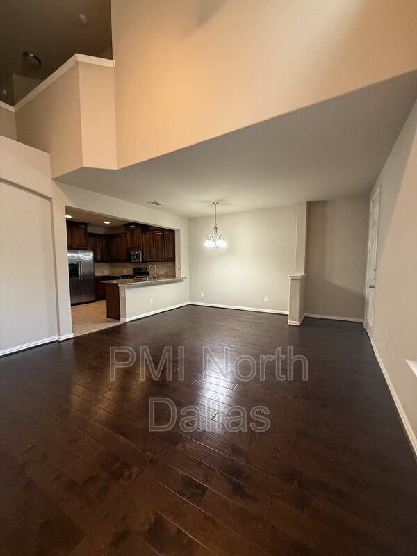 property at 528 S Greenville Ave