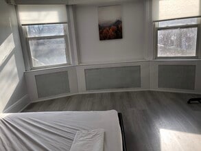 187 California Av in Windsor, ON - Building Photo - Building Photo