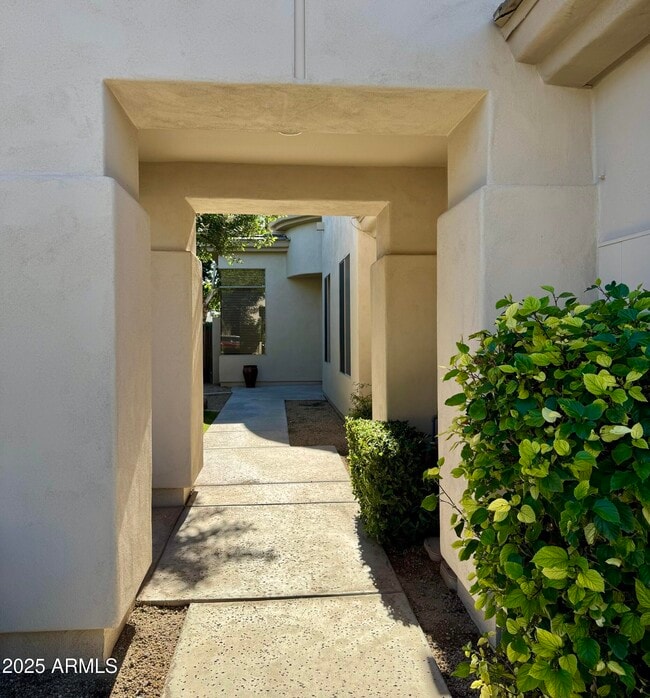 7307 E Vaquero Dr in Scottsdale, AZ - Foto de edificio - Building Photo