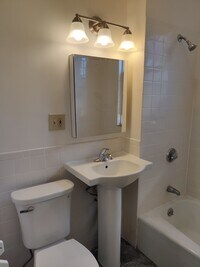 15 Scottfield Rd, Unit 4 photo'