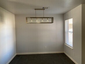 18911 Brownstone Mills Dr in Cypress, TX - Building Photo - Building Photo