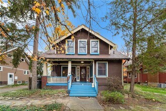 19 4th in Berea, OH - Building Photo - Building Photo