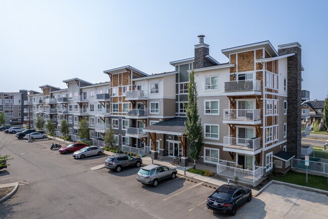 3000 Skyview Ranch Dr NE in Calgary, AB - Building Photo - Building Photo