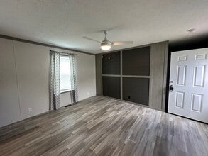 192 Colorado St in Belleville, MI - Building Photo - Building Photo
