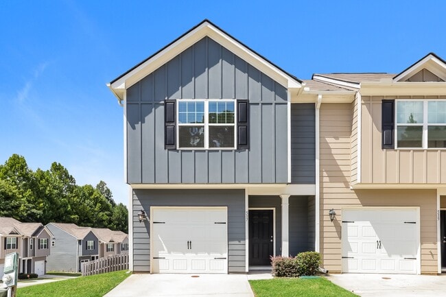 property at 517 Highwood Ln