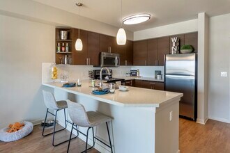 Oregon 42 in Seattle, WA - Foto de edificio - Building Photo