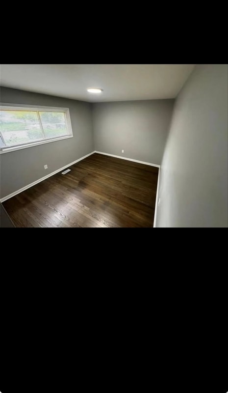 4640 Edgewood St in Dearborn Heights, MI - Building Photo - Building Photo