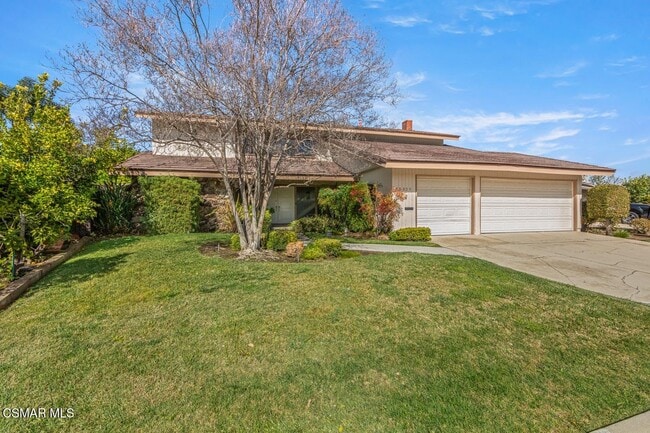 32023 Wallington Ct in Westlake Village, CA - Building Photo - Building Photo