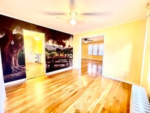 55 Bronx Ave in Waterbury, CT - Building Photo - Building Photo