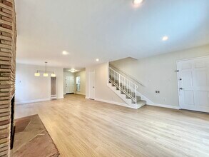 1552 Berkeley St in Santa Monica, CA - Foto de edificio - Building Photo