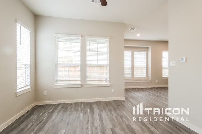 property at 9835 Willow Creek Commerce Dr