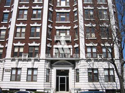 97 Saint Paul St, Unit 41A in Brookline, MA - Building Photo